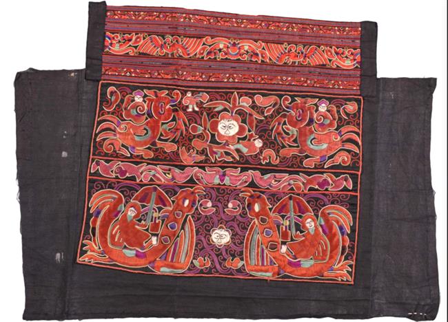 Rare textile art exhibition opens exotic window on Miao culture, history