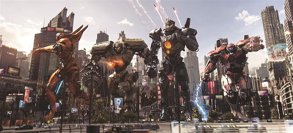 New Pacific Rim: cheer-at-the-screen fun