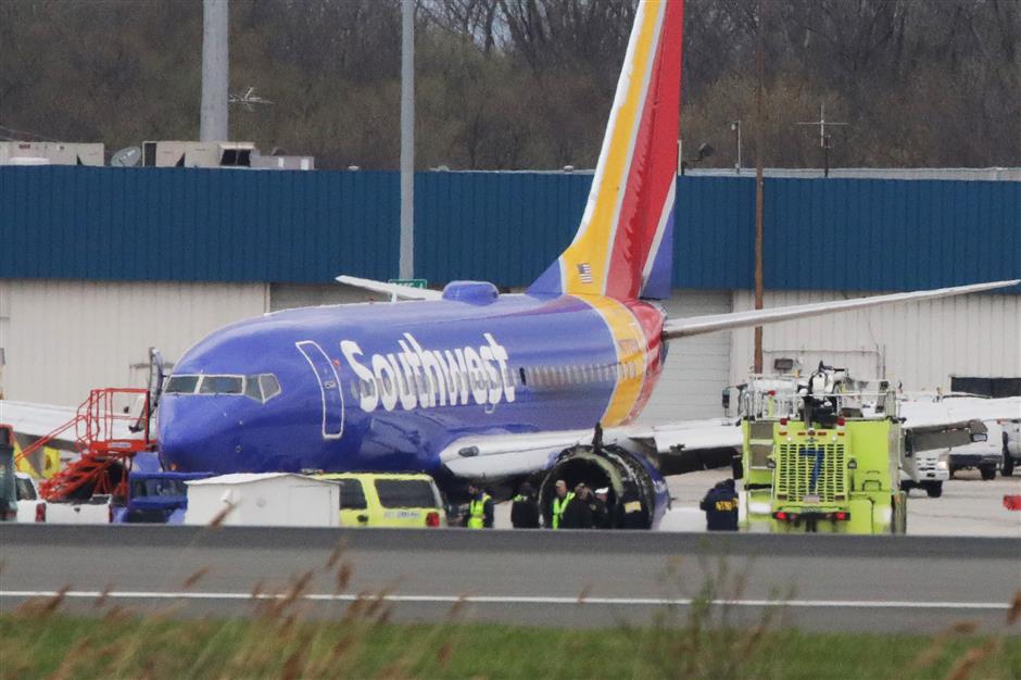 One dead as jet engine fails on New York-Dallas flight