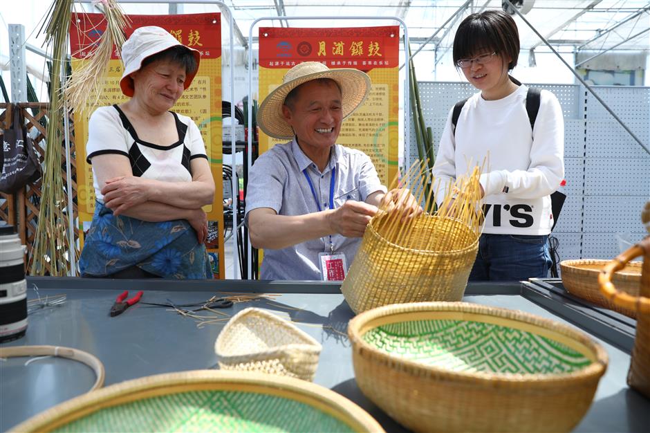 Flower art festival lets visitors relax and smell the roses