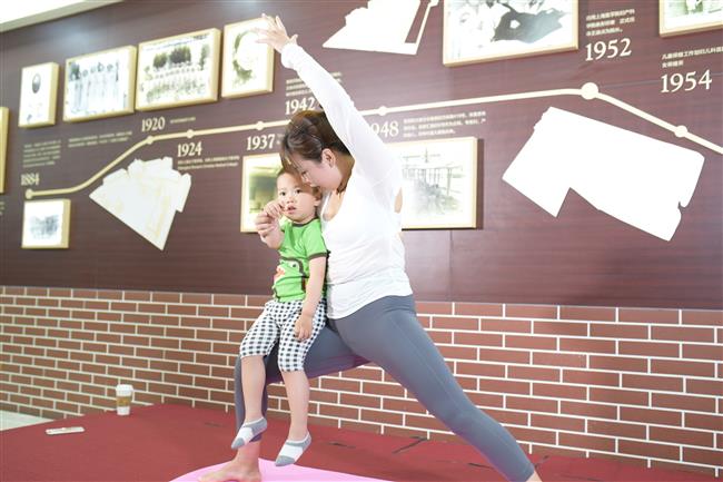 Mother and baby yoga classes a hit on Mother's Day