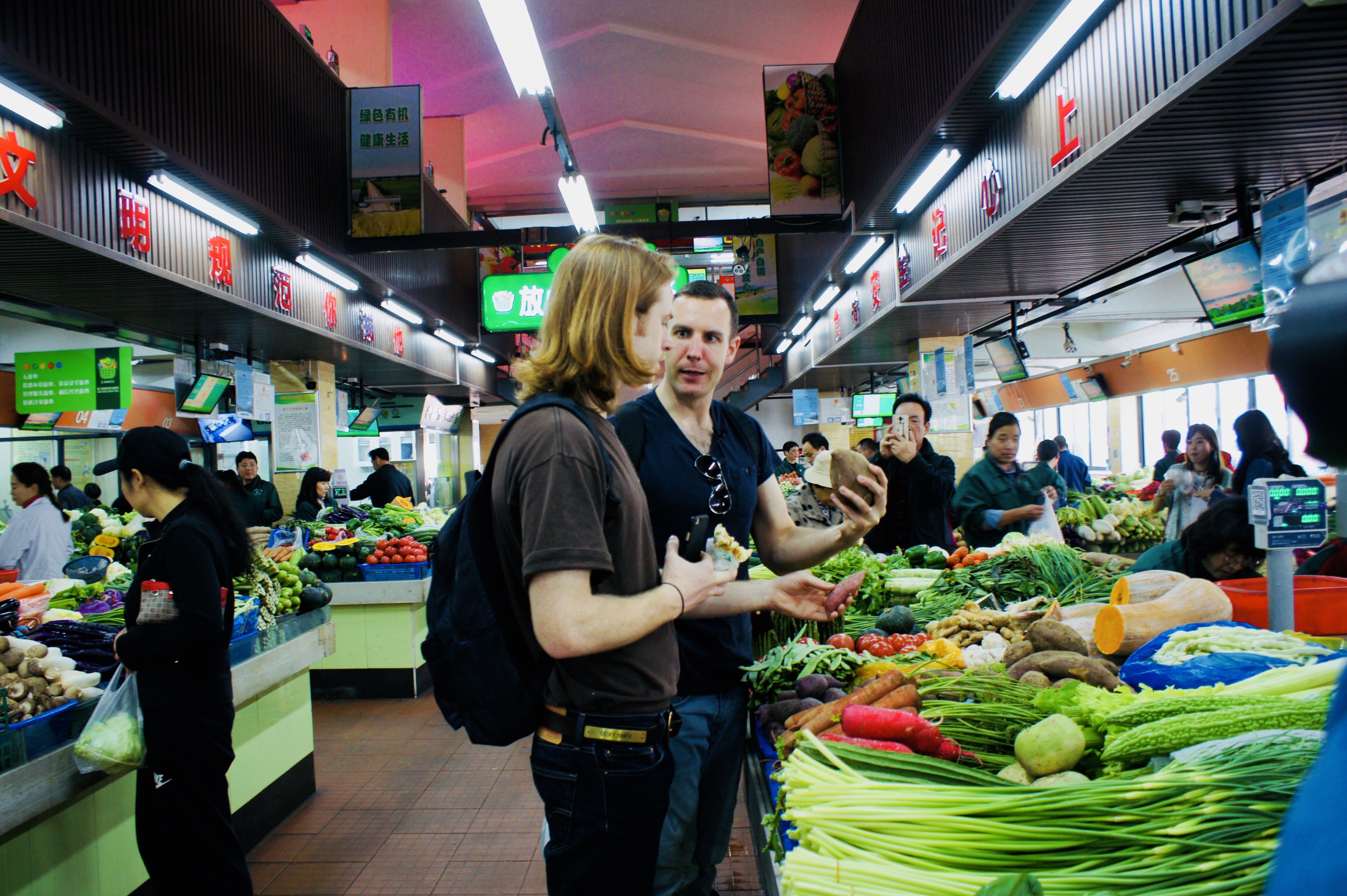 regeneration and reinvention of hangzhous wet markets