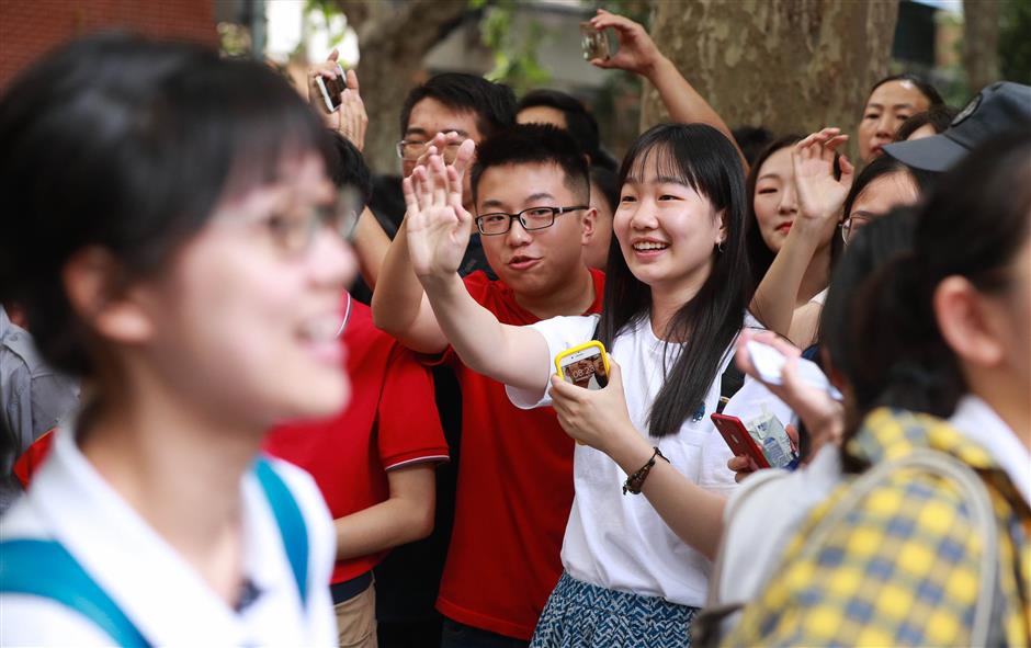 Over 50,000 Shanghai students sit for gaokao