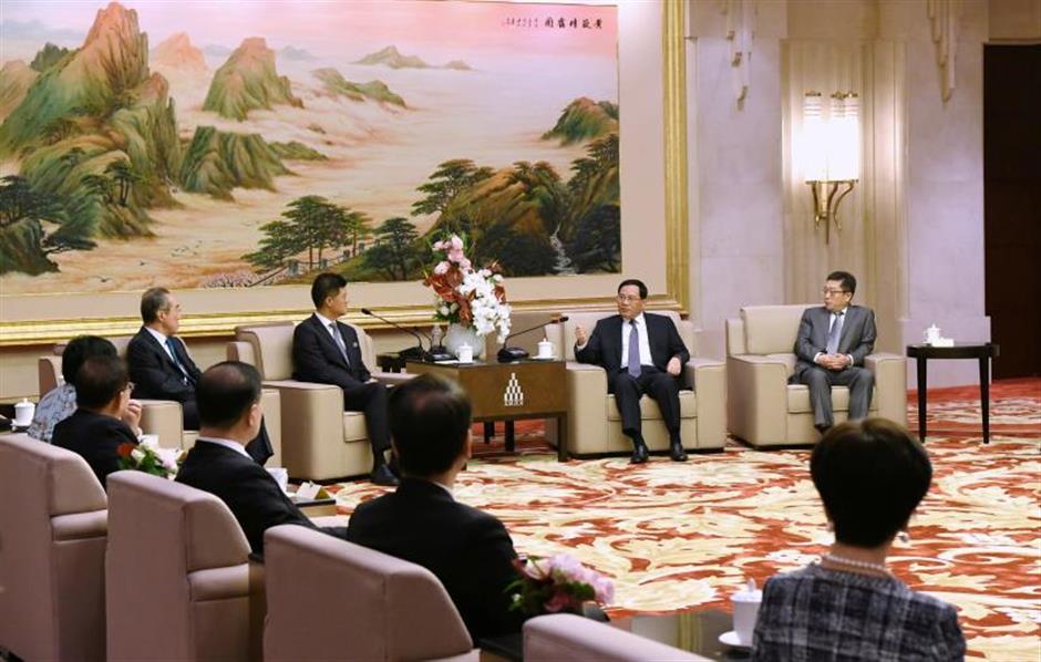 Party chief hopes to carry out more cooperation with Hong Kong