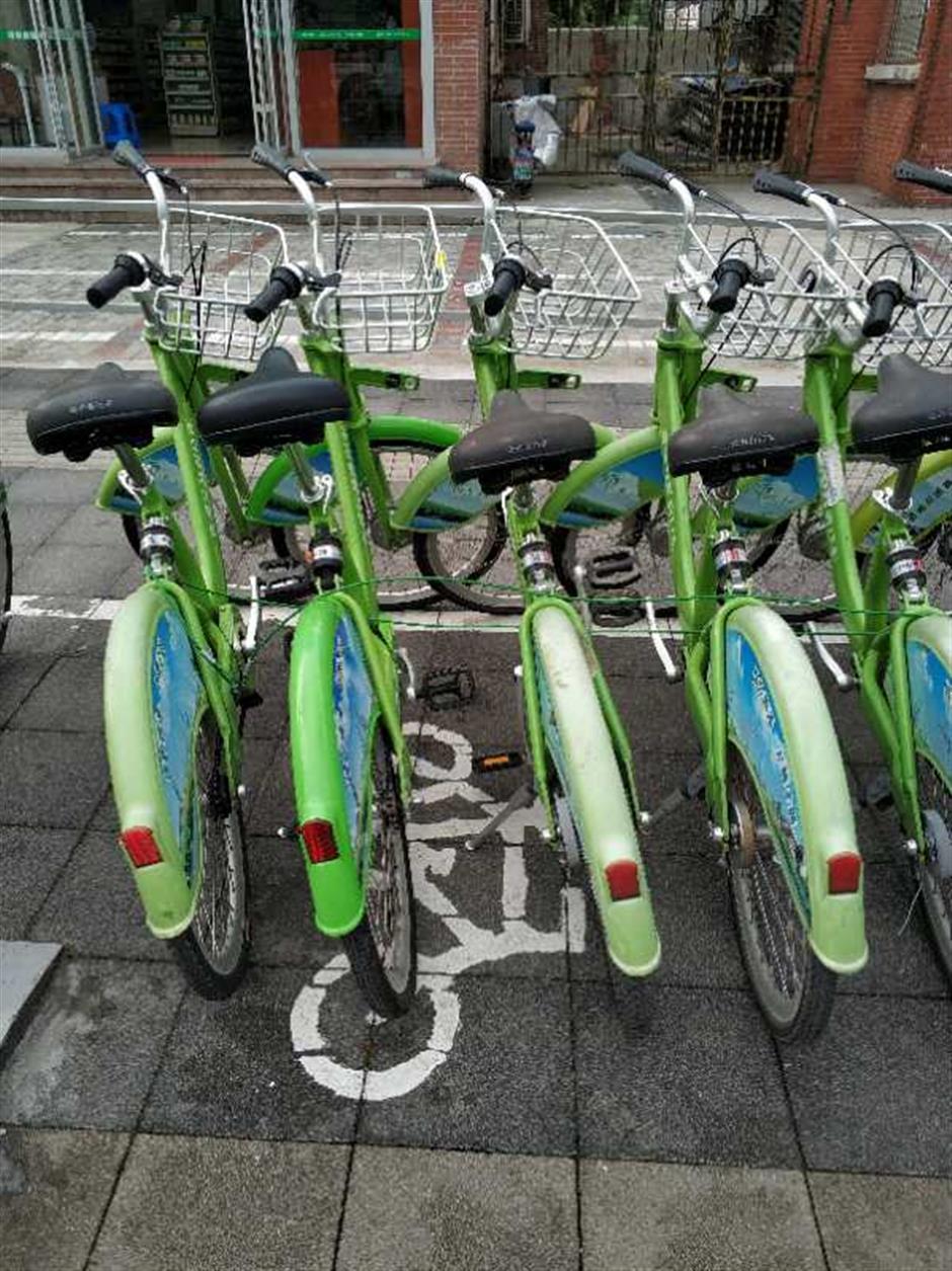 Construction workers steal shared bikes 'to commute'