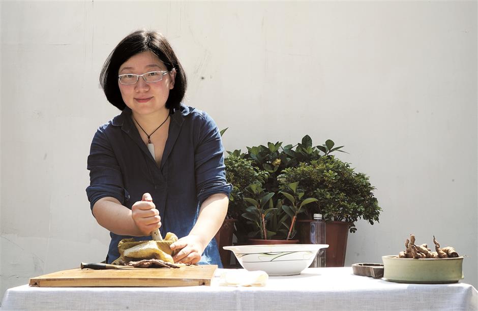 Research adds color to Shao's life