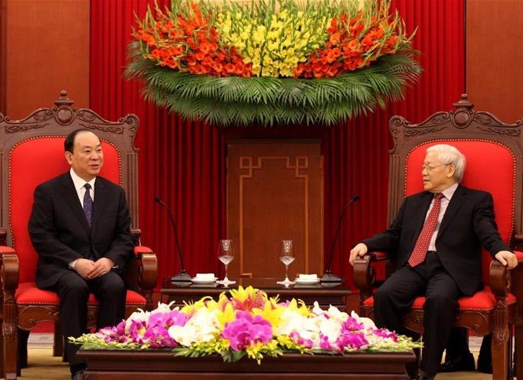 China, Vietnam vow to boost ties, cooperation