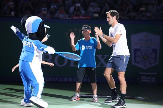 Federer sings birthday song for Rolex Shanghai Masters