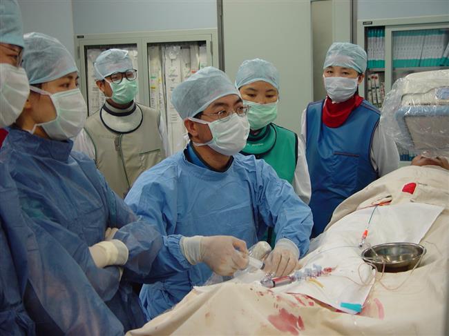 Shanghai hospitals have the largest number of out-of-town patients