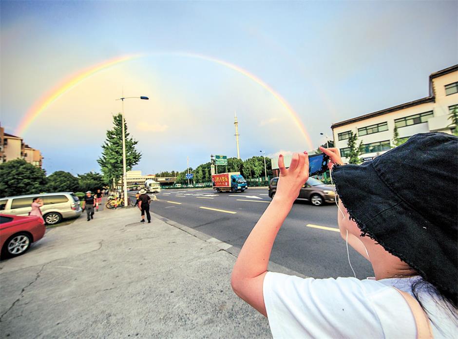 Hot temperatures, showers in the forecast