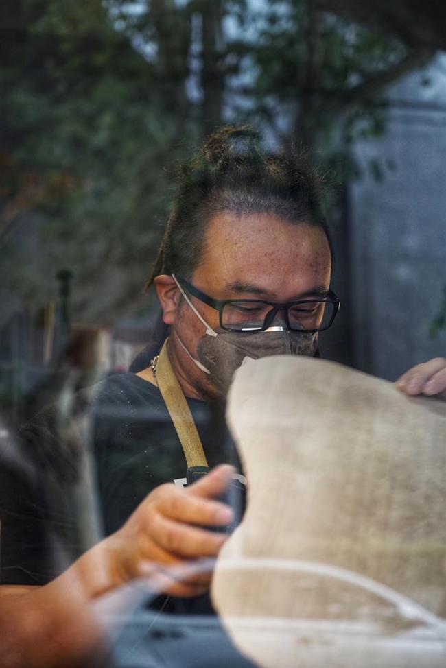 The shape of sound: Tang and his guitar making journey