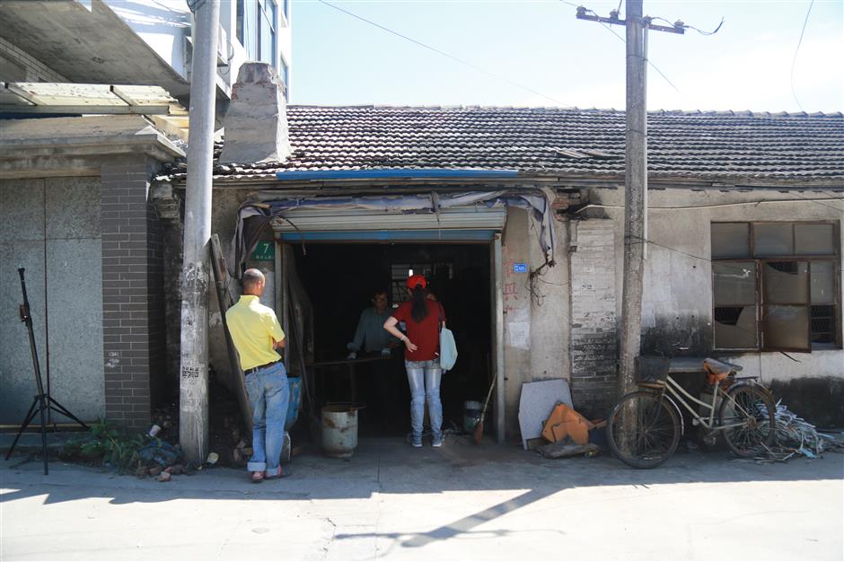 District works to preserve skills of city's last remaining blacksmiths