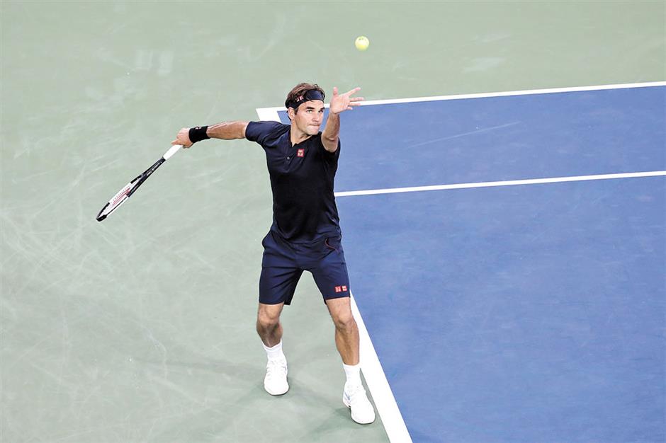 Federer takes a step toward 8th Cincinnati title