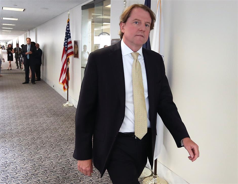 White House counsel Don McGahn to quit, Trump tweets