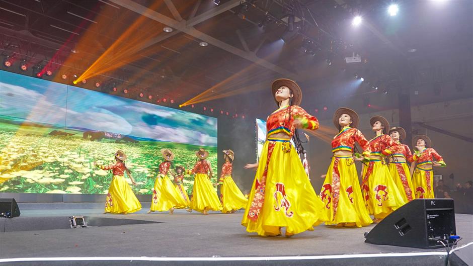 Baoshan showcases traditional wedding ceremonies