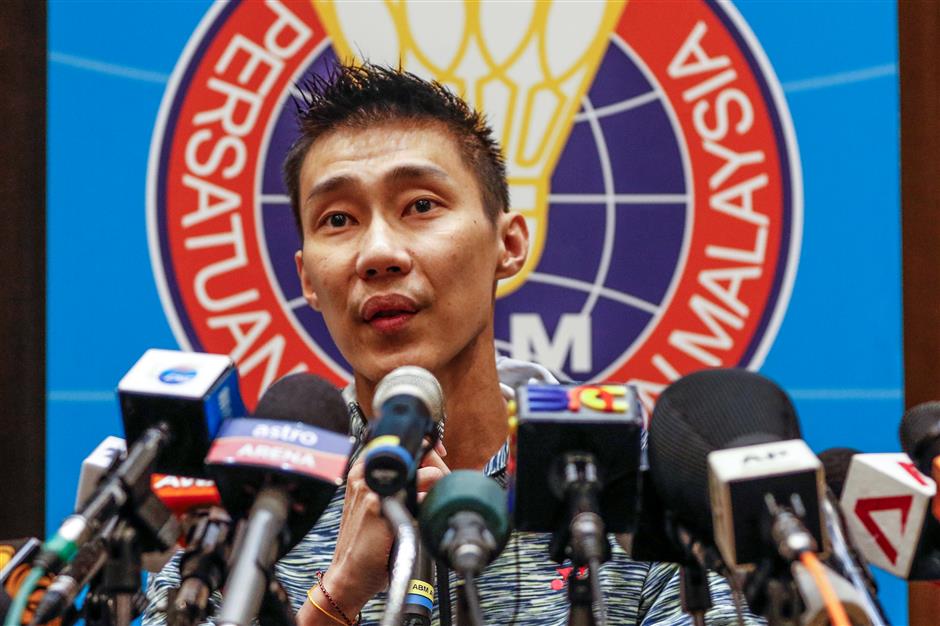 Lee to seek cancer all-clear before resuming training