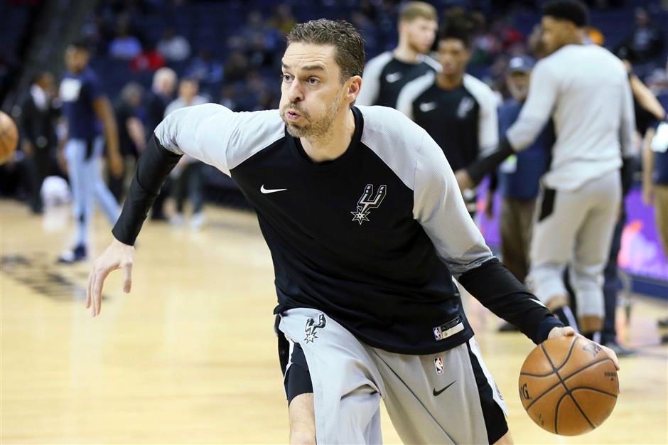 spanishbigmangasolthrilledtojoinbucks