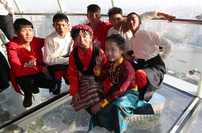 Charity program brings young Tibetan footballers to Shanghai