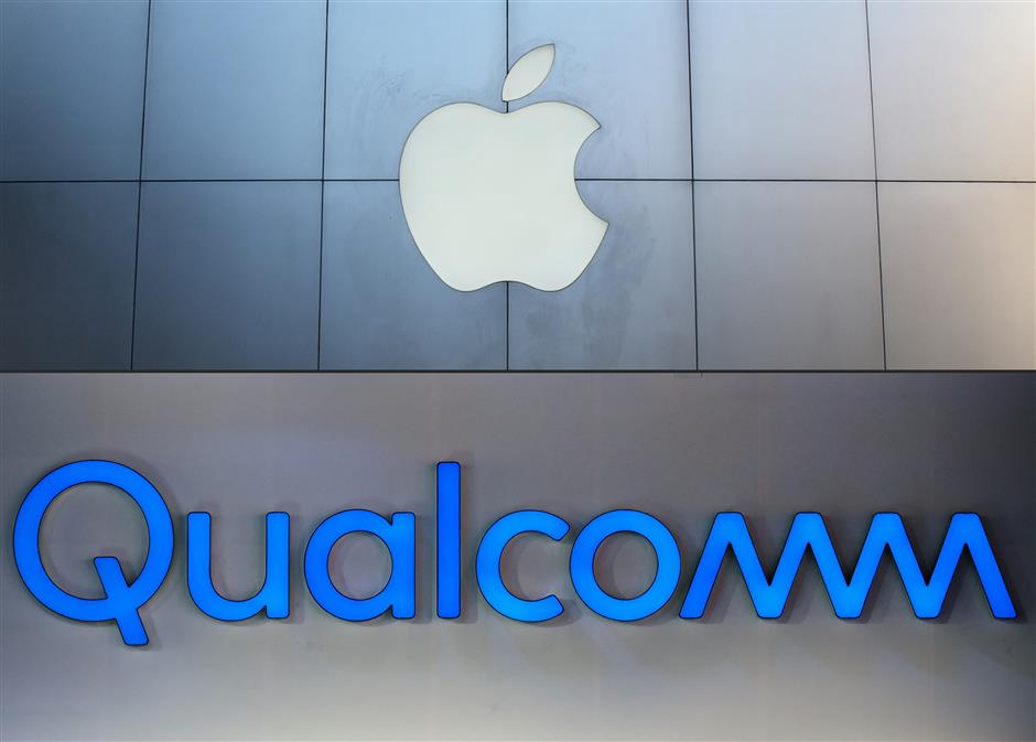 Apple and Qualcomm bury the hatchet in royalties battle