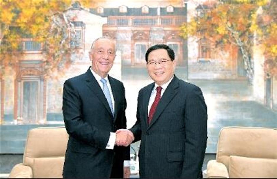 Party Secretary Li meets Portuguese president