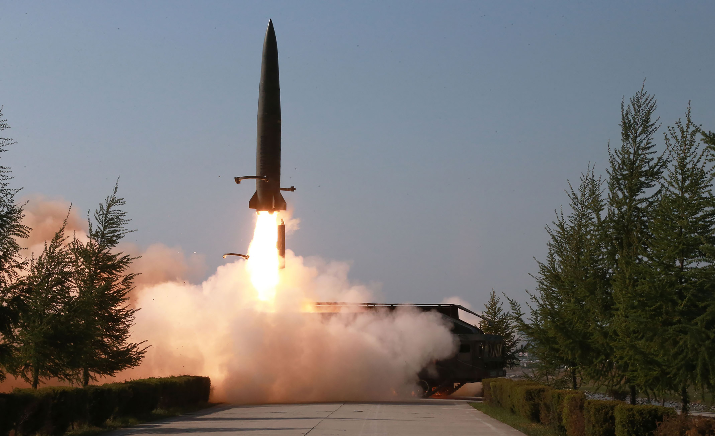 top dprk leader guides strike drill on western front: kcna
