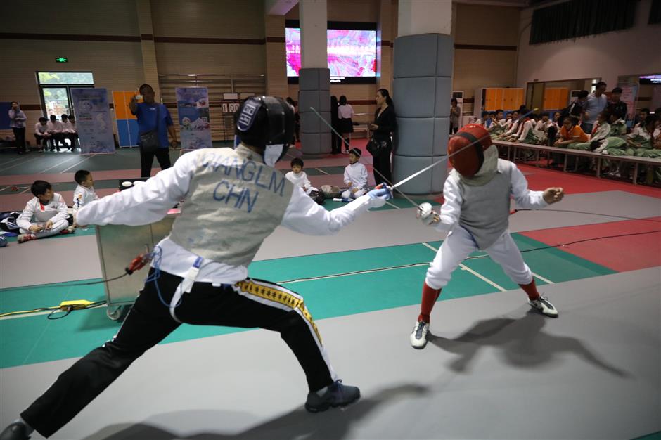 Fencers make their points at Grand Prix