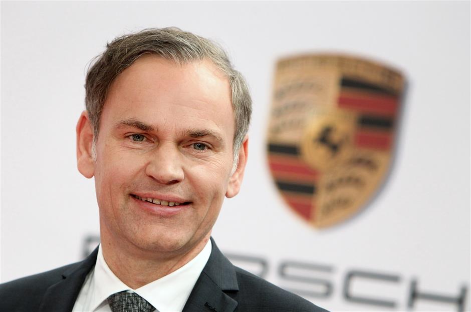 Fraud probe targets top Porsche bosses