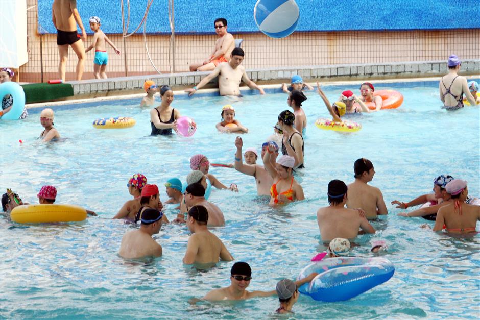 Now, scan QR code to check lifeguards' qualification at public pools