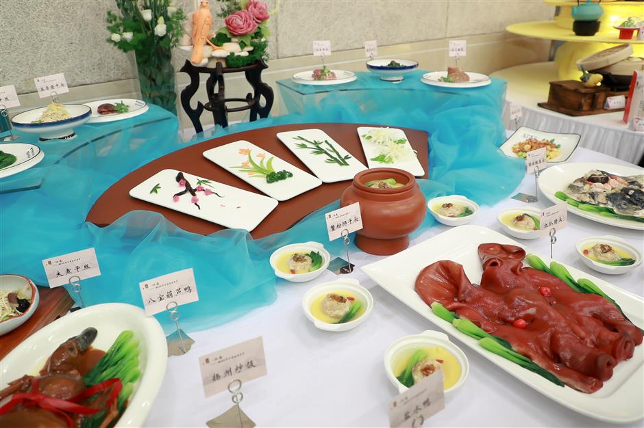 Huaiyang cuisine festival held at university to promote food culture