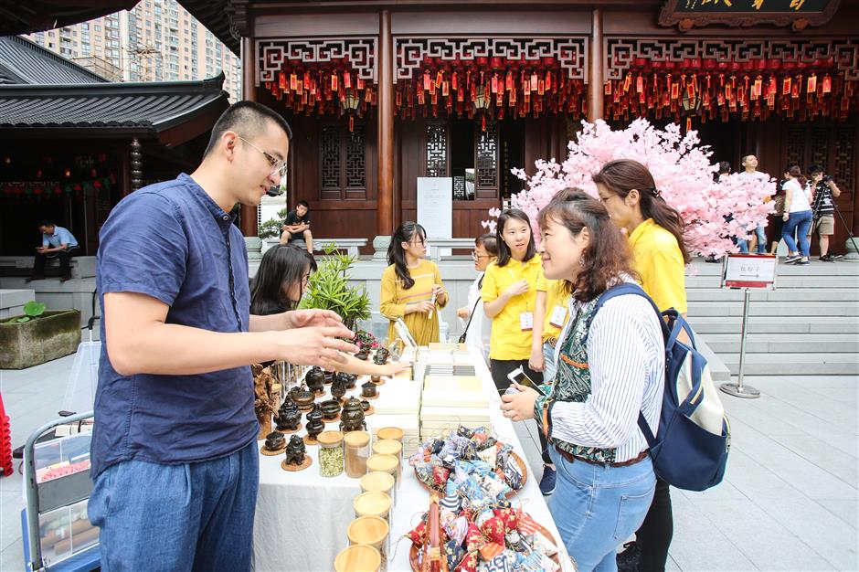 Festive celebration held at city temple