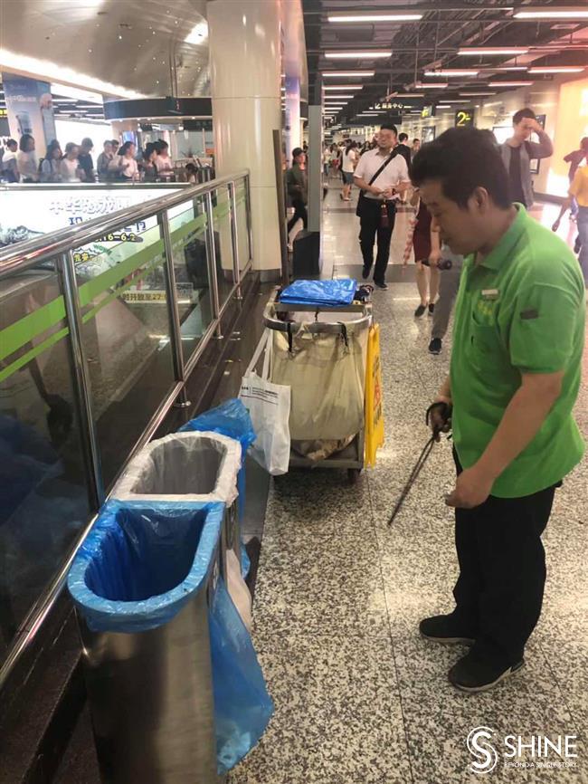 Garbage sorting in Pudong a mixed bag