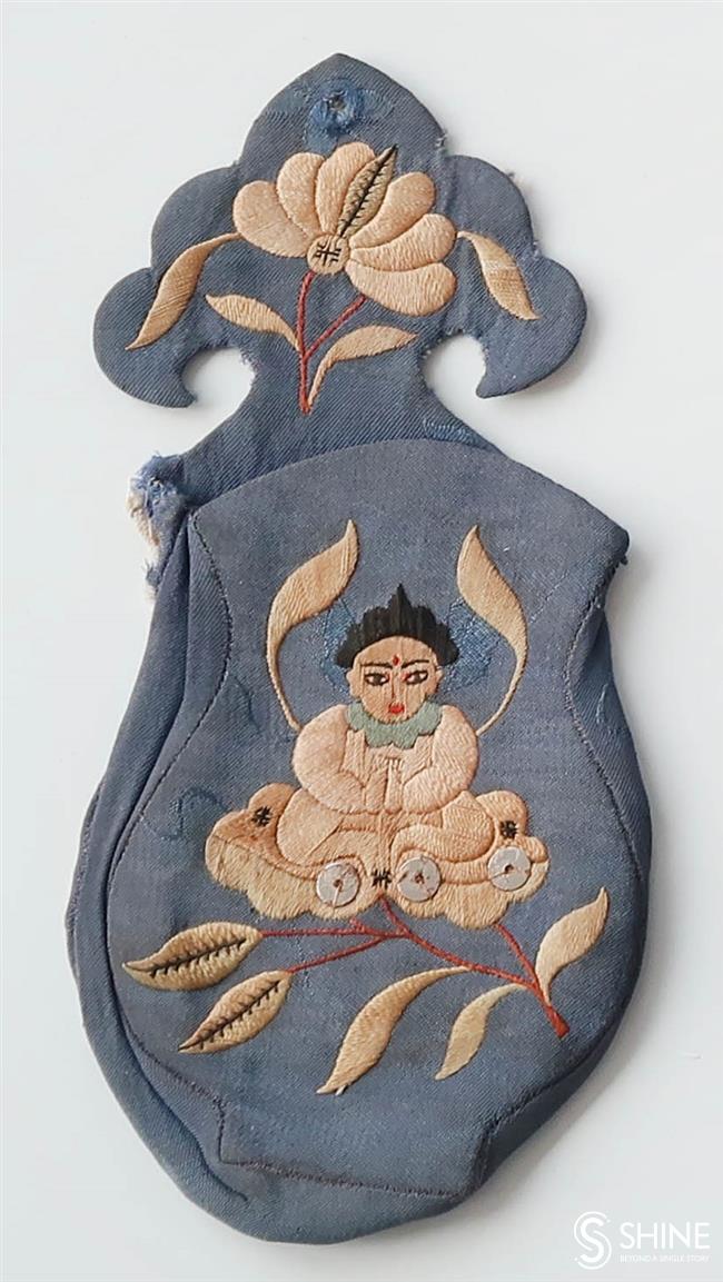 Heirlooms that  preserve ancient  needlework art