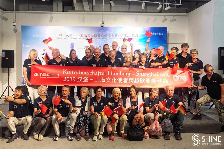 German adventurers travel 13,000km to Shanghai