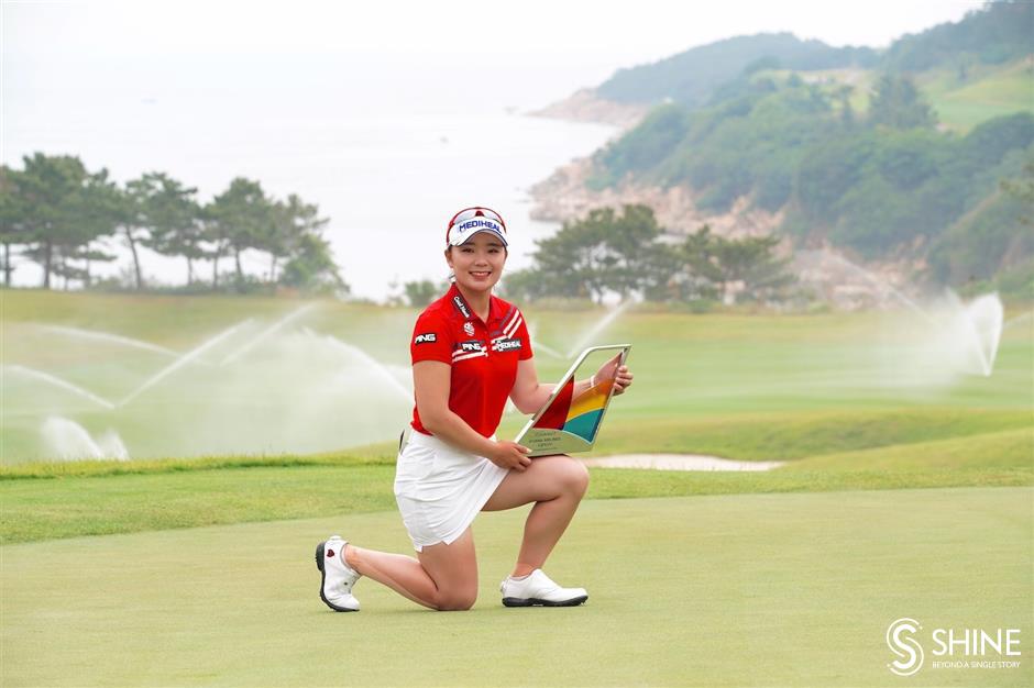 Lee flies high with Asiana Airlines Open win