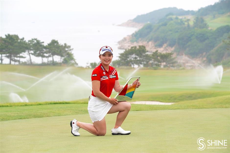 Lee flies high with Asiana Airlines Open win