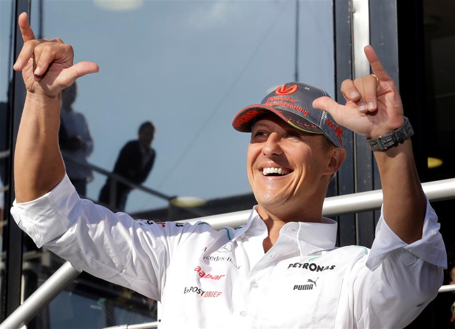 Report: Schumacher in Paris for cell therapy