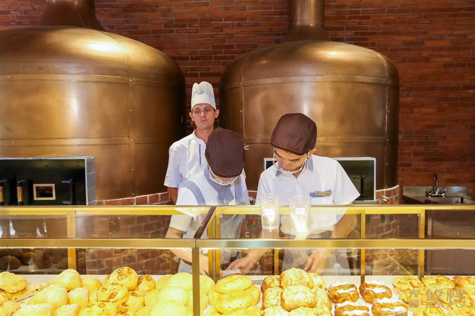 Ur Bakers shines Bright light on old brand