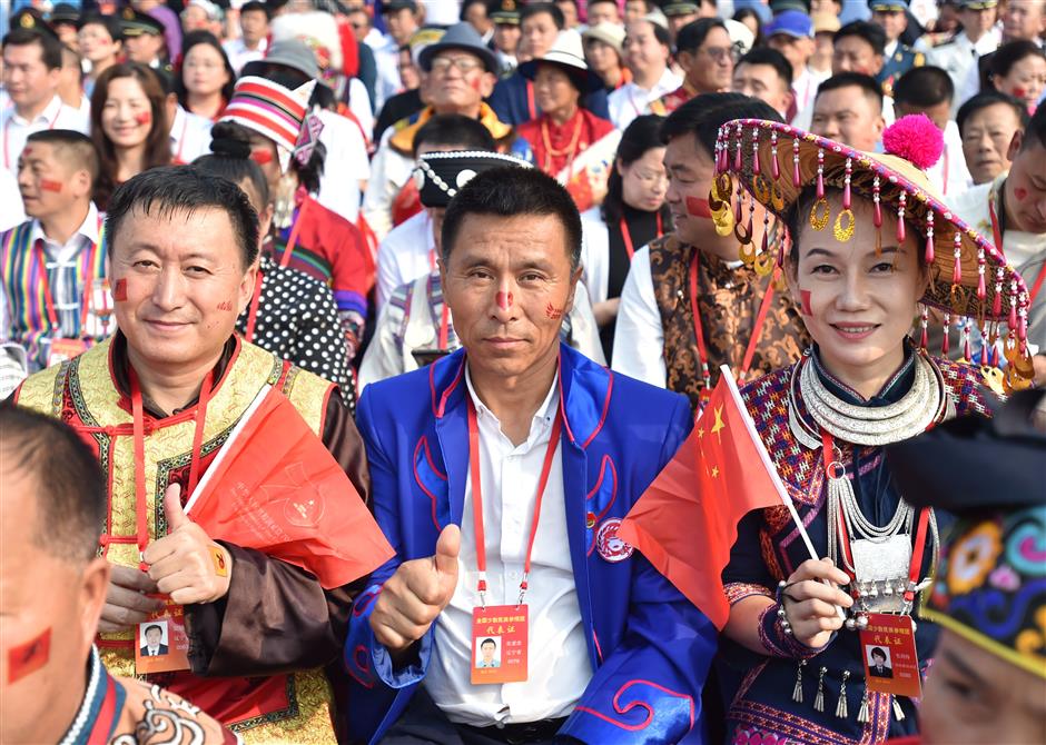 Over 100,000 participants gather in Beijing for National Day parade, pageantry