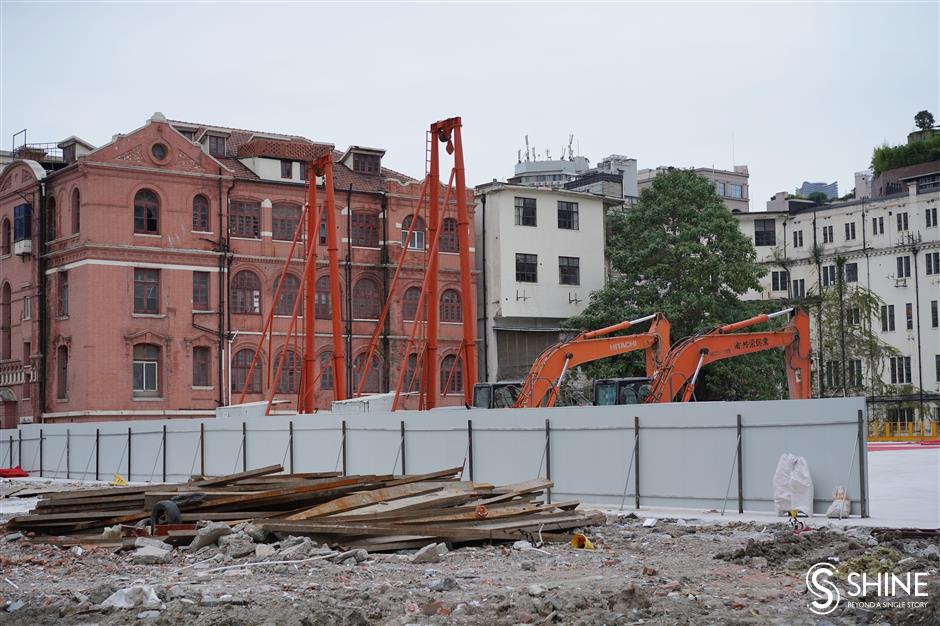 Renovation starts on former municipal council building