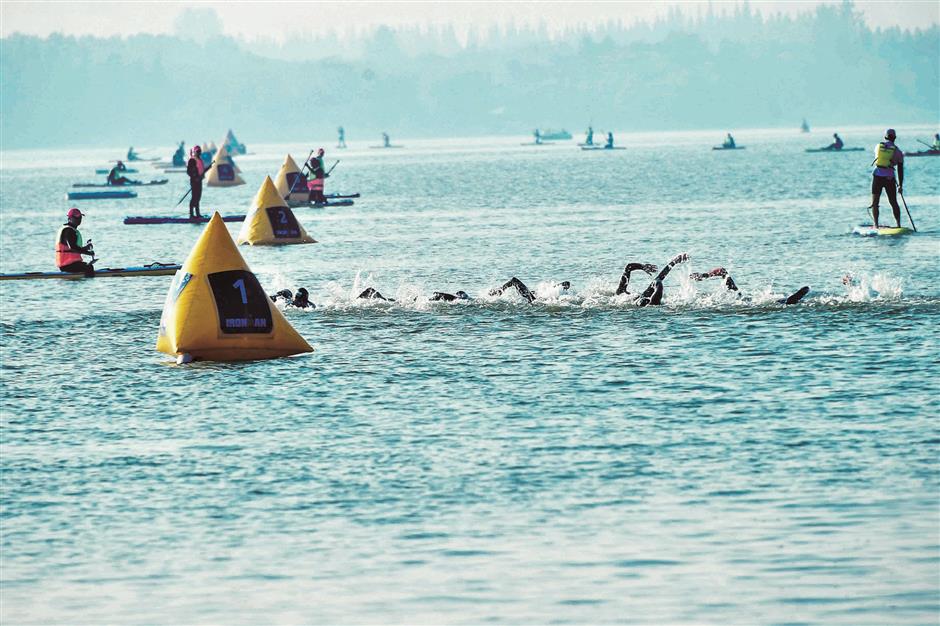 Ironman's endurance test, who dares wins!