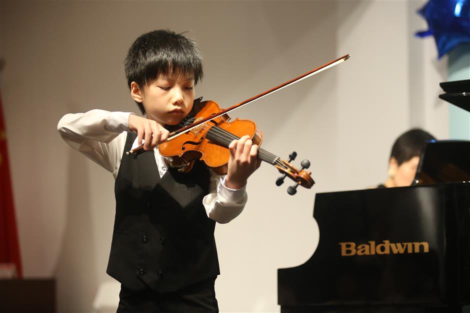 Young musicians shine on the stage