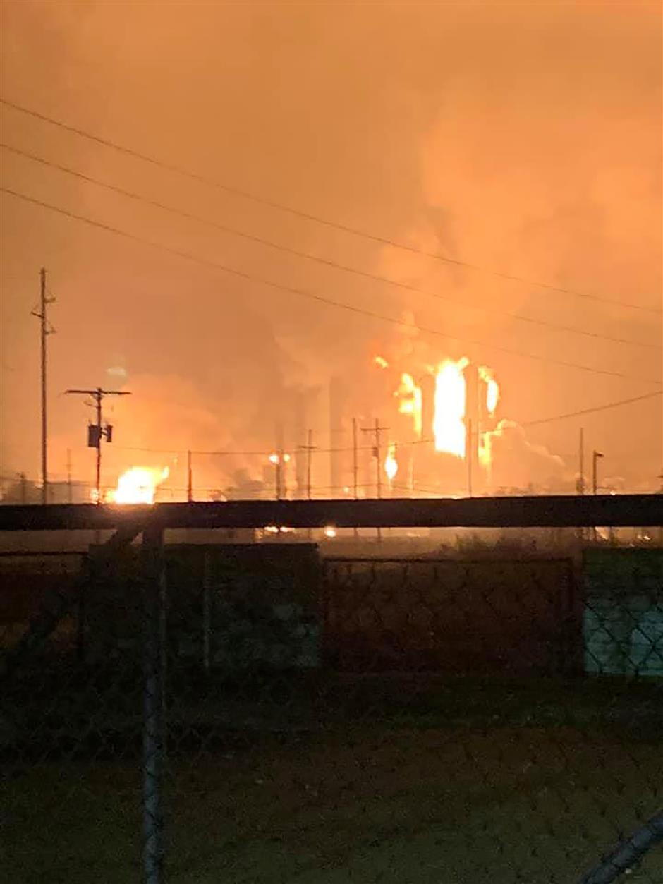 US Texas chemical plant fire contained, evacuation order lifted