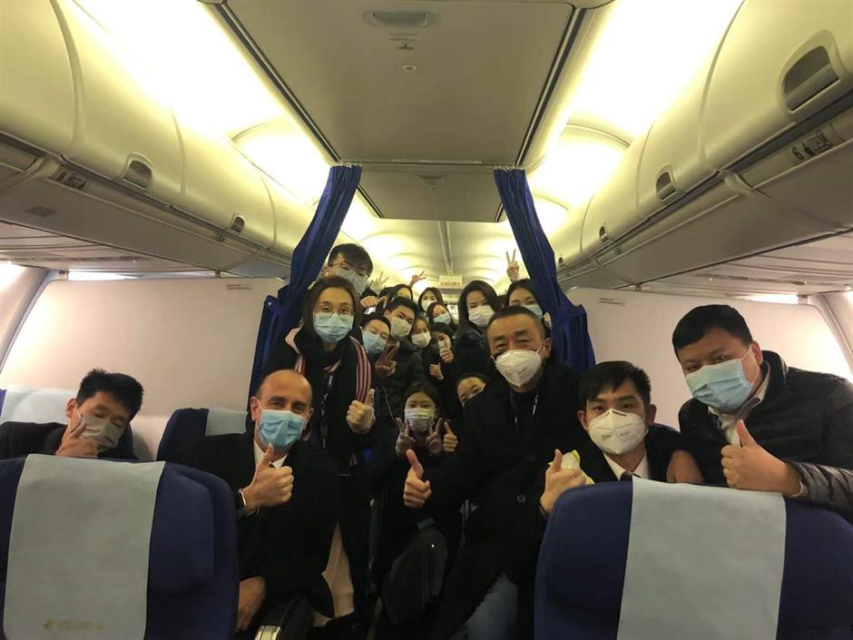 Italian pilot helping to win virus fight