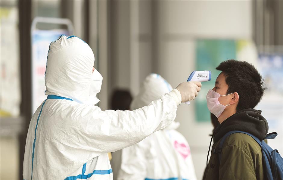 Holiday travelers heading home are new challenge for controlling virus