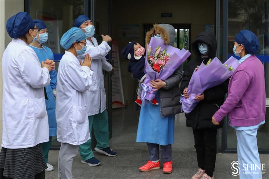 34 patients discharged in Shanghai on Saturday morning