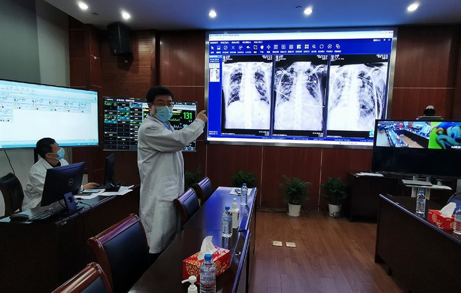 Shanghai doctor's advice: 'Stay vigilant'
