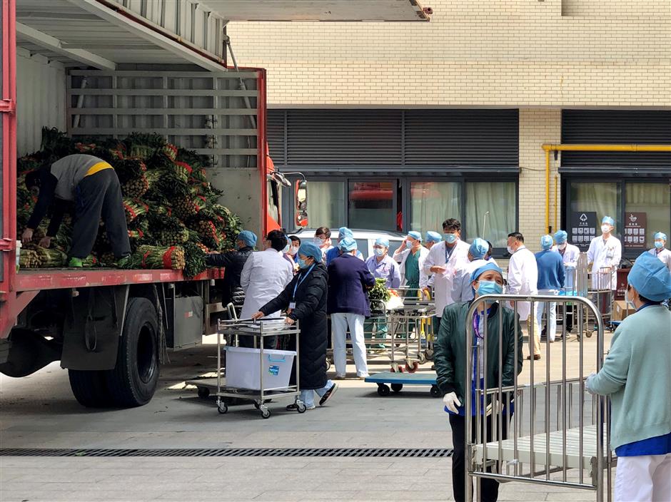 Hospitals thanked with gift of vegetables