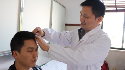 Chinese medicine: defenders and doubters - Wellness in China