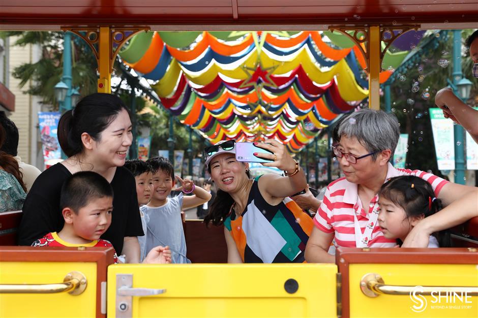 All aboard at Shanghai Happy Valley amusement park