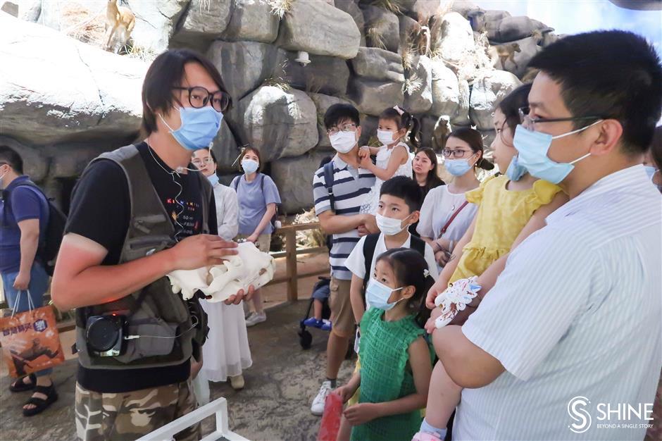 Plenty of sights in museum storehouses for hero medical workers